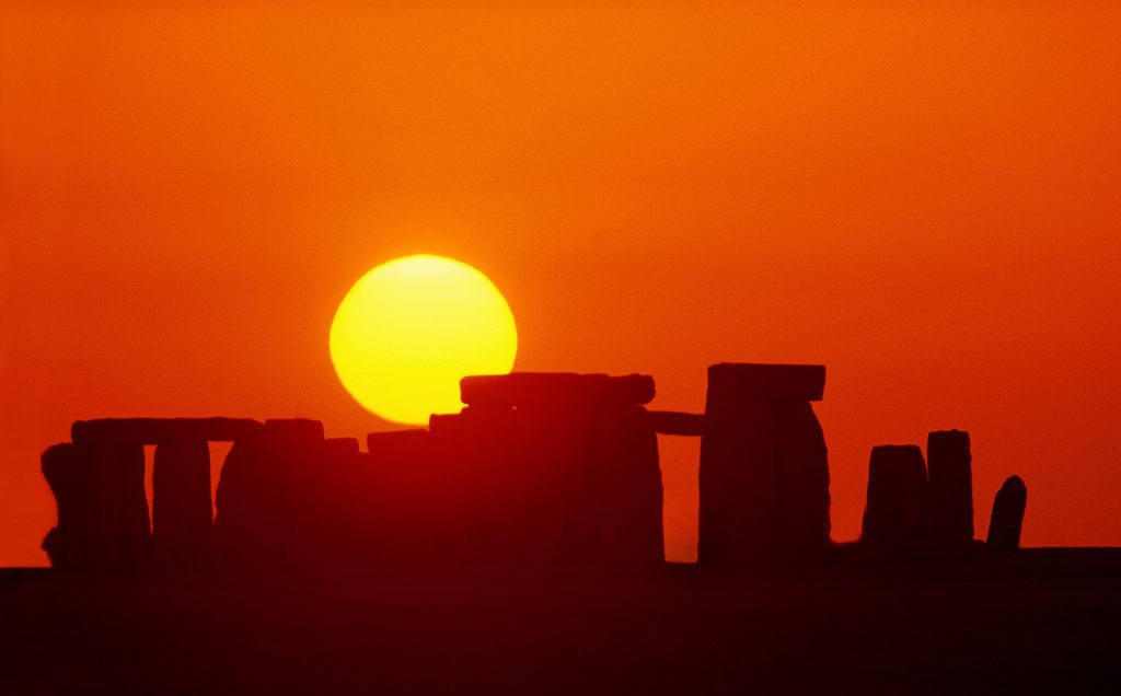 STONEHENGE-CAR-SERVICE-LONDON