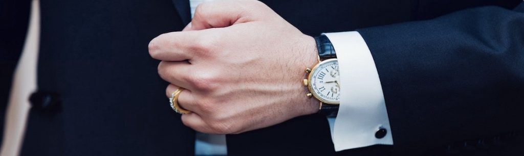 LUXURY-CHAUFFEUR-CARS-LONDON-FIRST-CLASS-CHAUFFEURS-LONDO